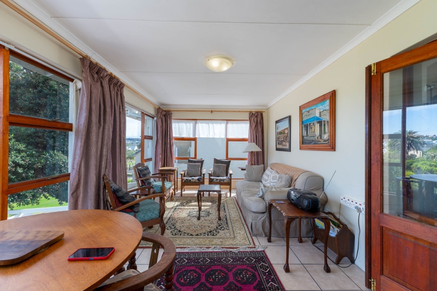 4 Bedroom Property for Sale in Stilbaai Oos Western Cape